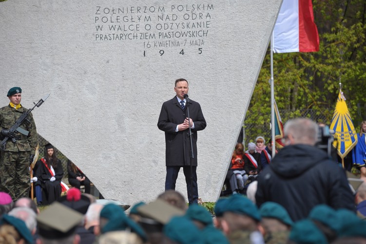 Prezydent Andrzej Duda w Starych Łysogórkach