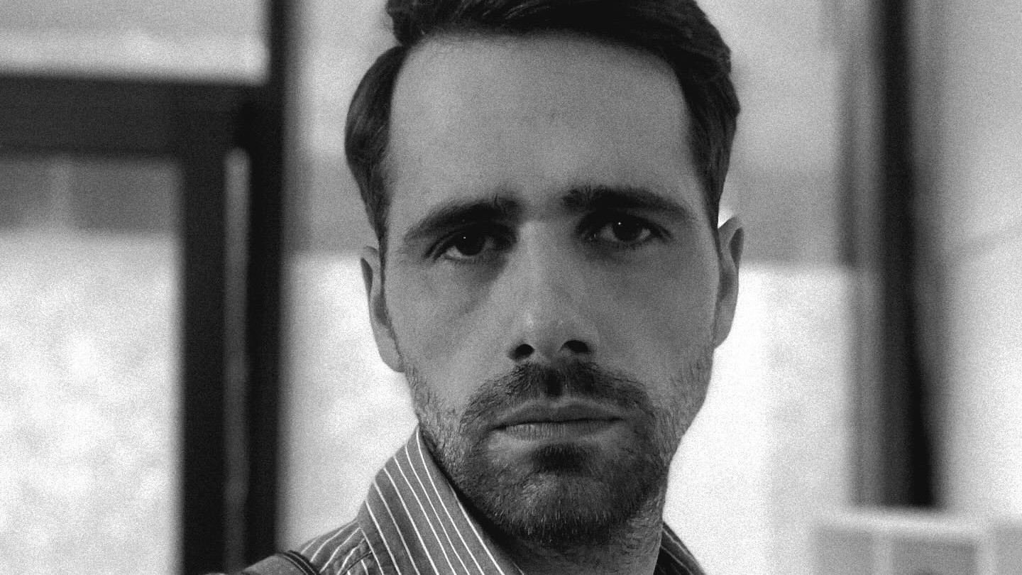 Herec Filip Šebesta.