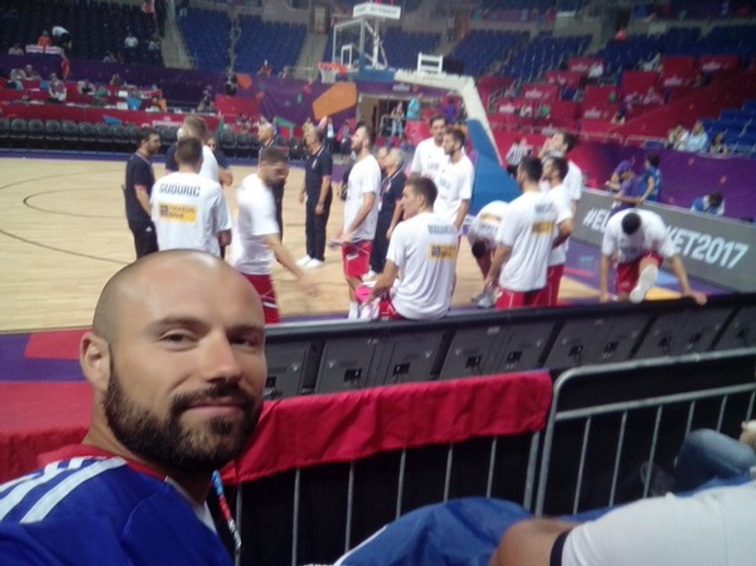 Miloš Milanović iza klupe reprezentacije Srbije