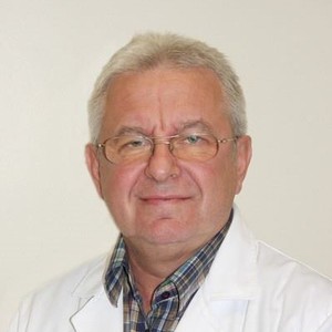dr. Bakanek György