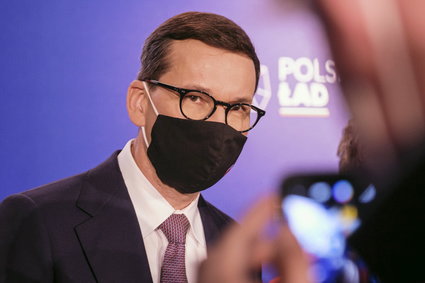 Premier odpowiadał na pytania na Facebooku. Zapytano o referendum ws. członkostwa w UE