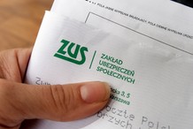 ZUS może zabrać nawet 989 zł. Ważne zmiany dla emerytów