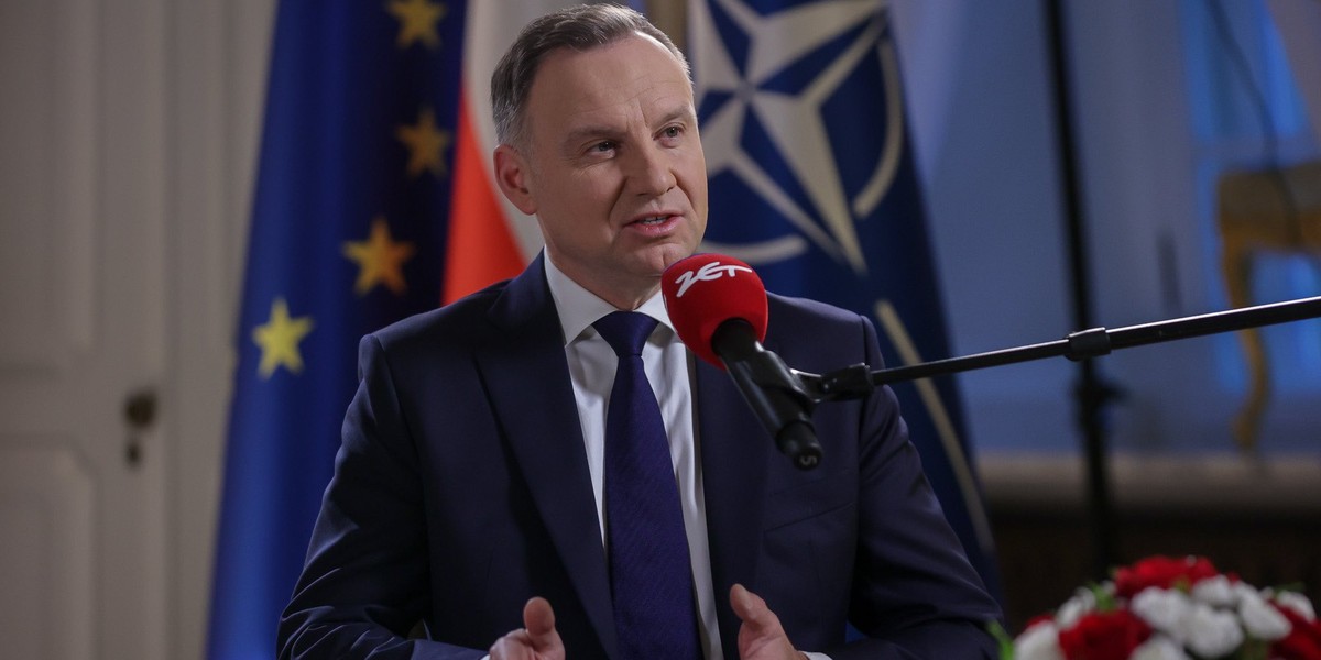 Prezydent Andrzej Duda nie pozostawił złudzeń, że bardzo nie podoba mu się sposób przeprowadzenia zmian w mediach publicznych. Padły bardzo mocne słowa.