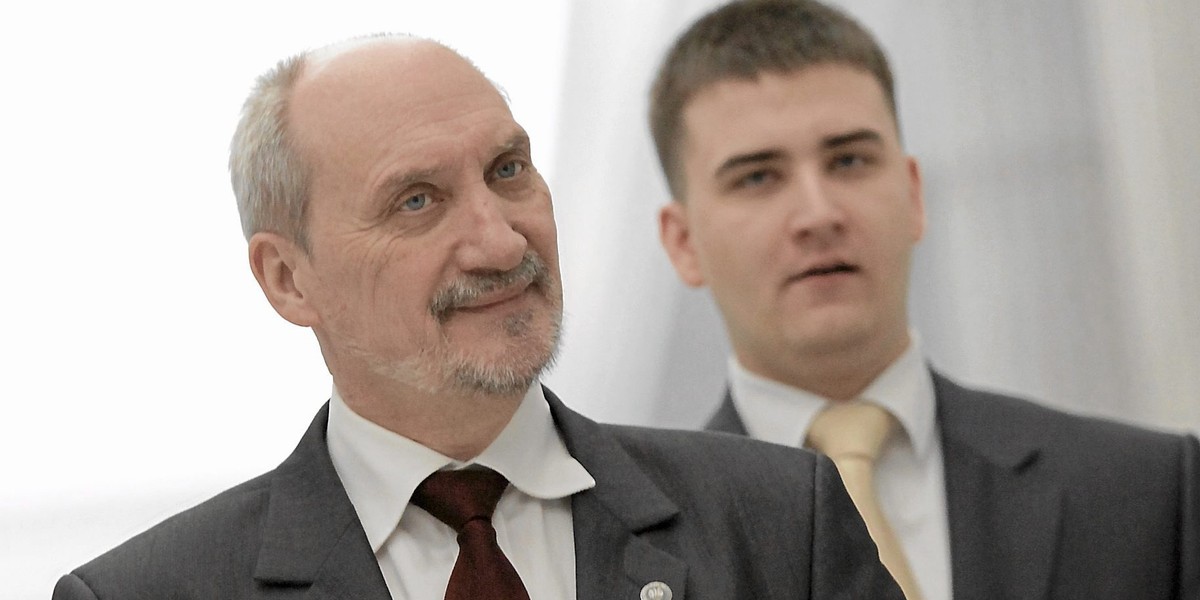 Bartłomiej Misiewicz i Antoni Macierewicz