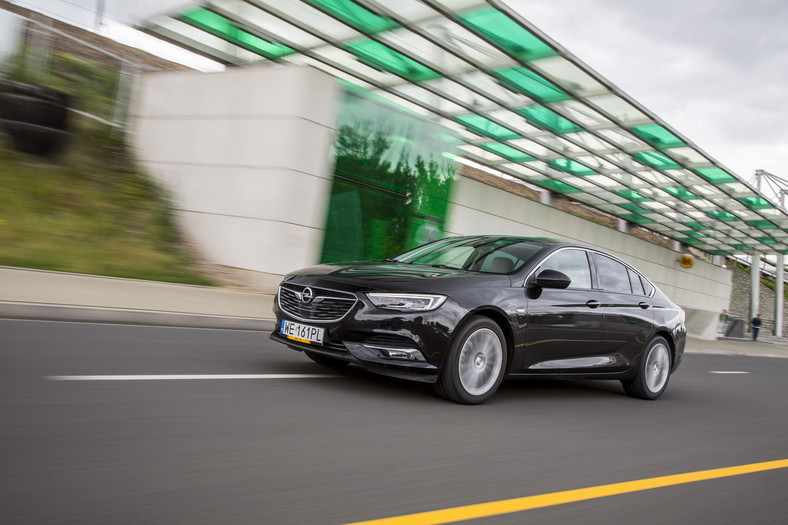 Opel Insignia Grand Sport 1.5 Turbo - dobrze jeździ i więcej potrafi