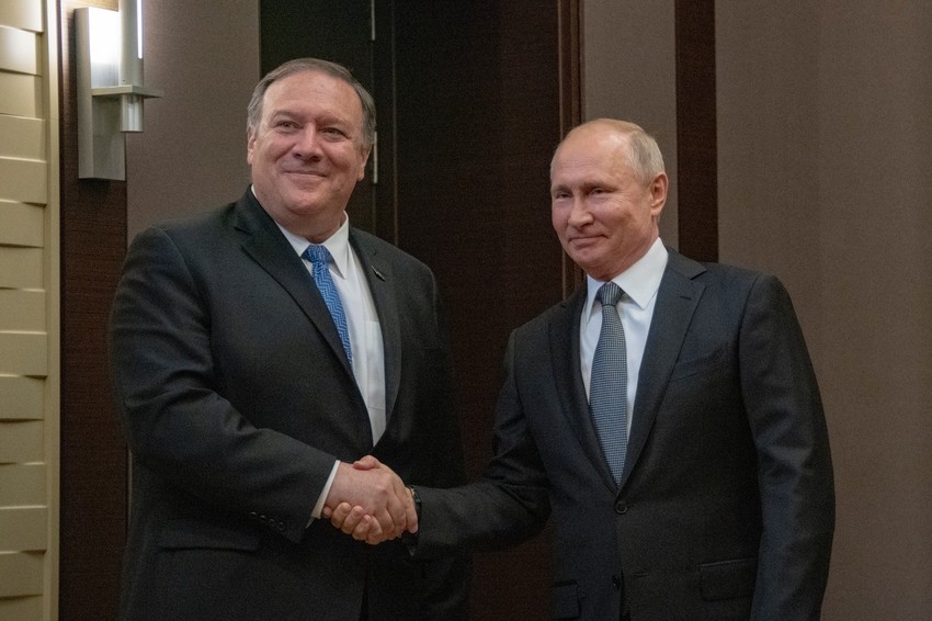 Majk Pompeo i Vladimir Putin u Sočiju