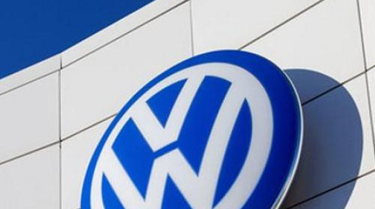 Botrány miatt zuhannak a VW részvények
