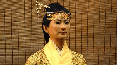 A reconstruction of Lady Dai (or Xin Zhui) the most preserved dead body in the world [thearcheologist]