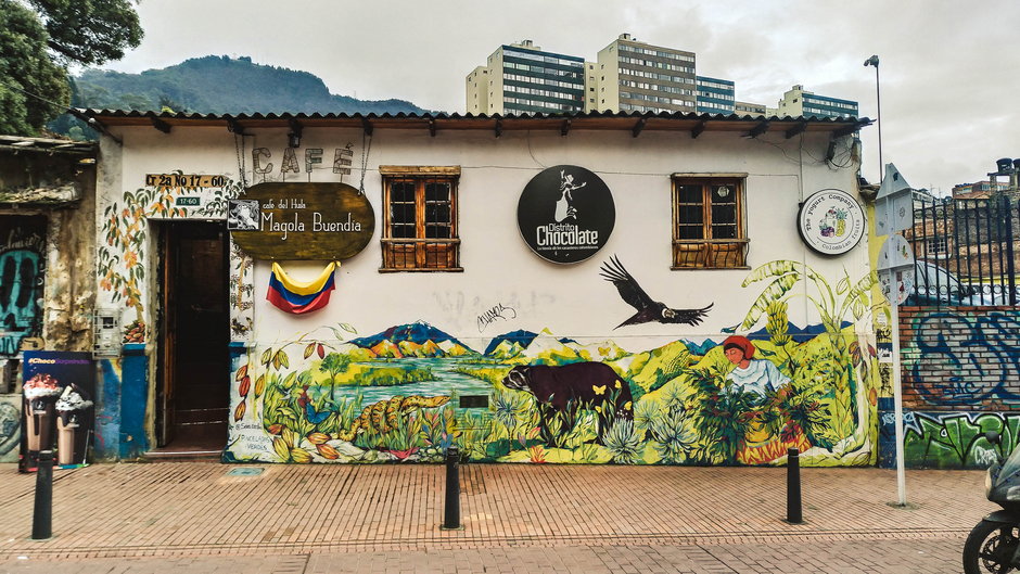 Murale w Bogocie. Zdjęcie własne