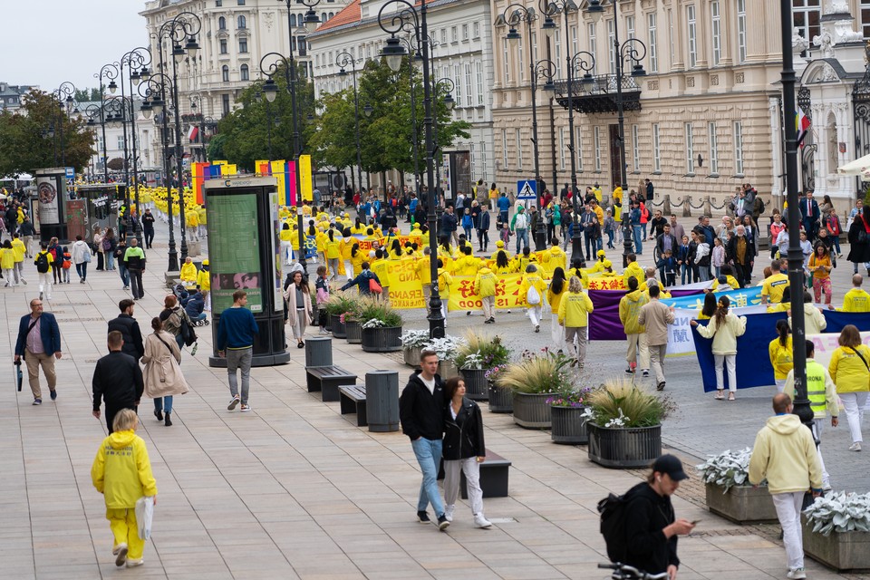 Marsz Falun Gong w Warszawie