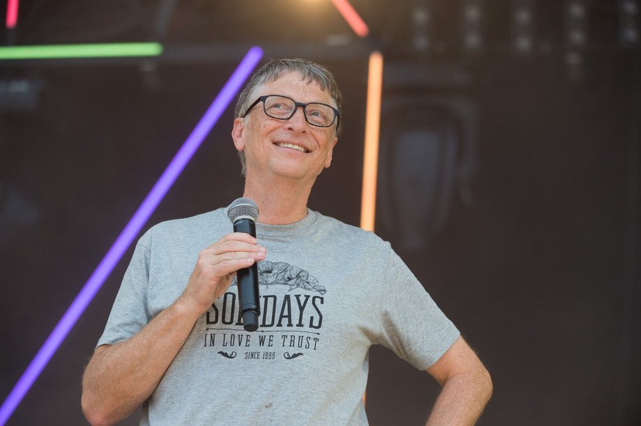 Bill Gates nigdy nie ukończył Harvardu, ale za to czyta dużo książek