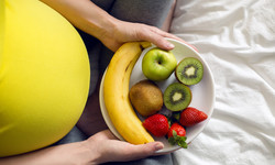 Zakazane owoce w ciąży. Czego nie należy jeść?
