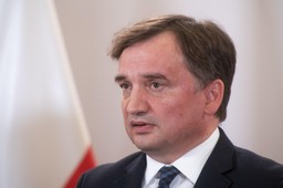 Frankowicze mogą stracić dom. Ziobro składa skargę nadzwyczajną