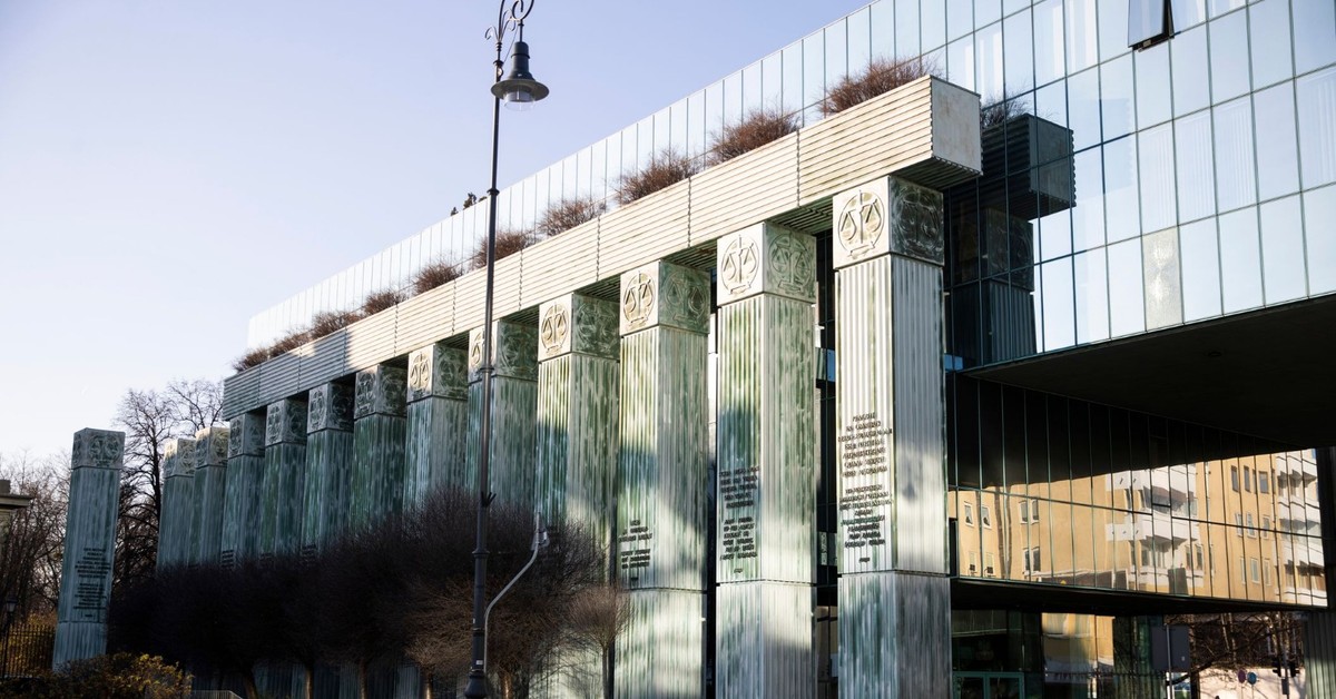 Pisemne uzasadnienie głośnej uchwały SN już we wtorek. Skąd ten pośpiech?