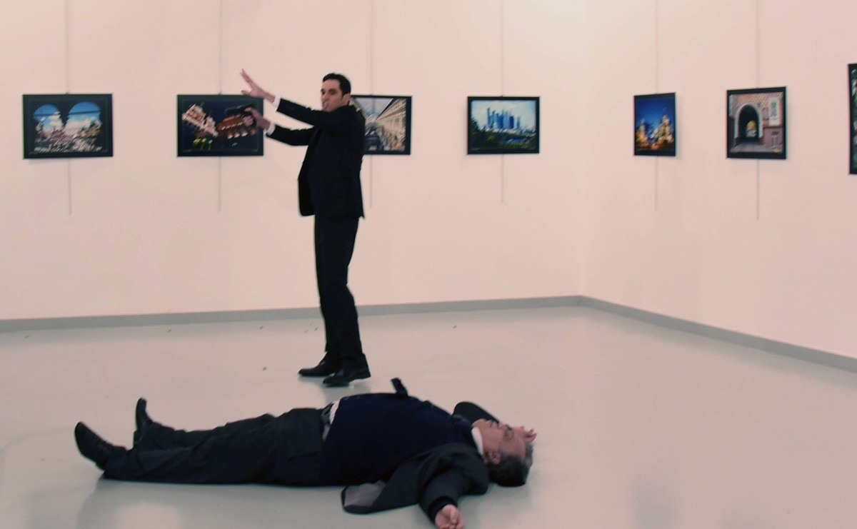 Zamach na rosyjskiego ambasadora w Turcji