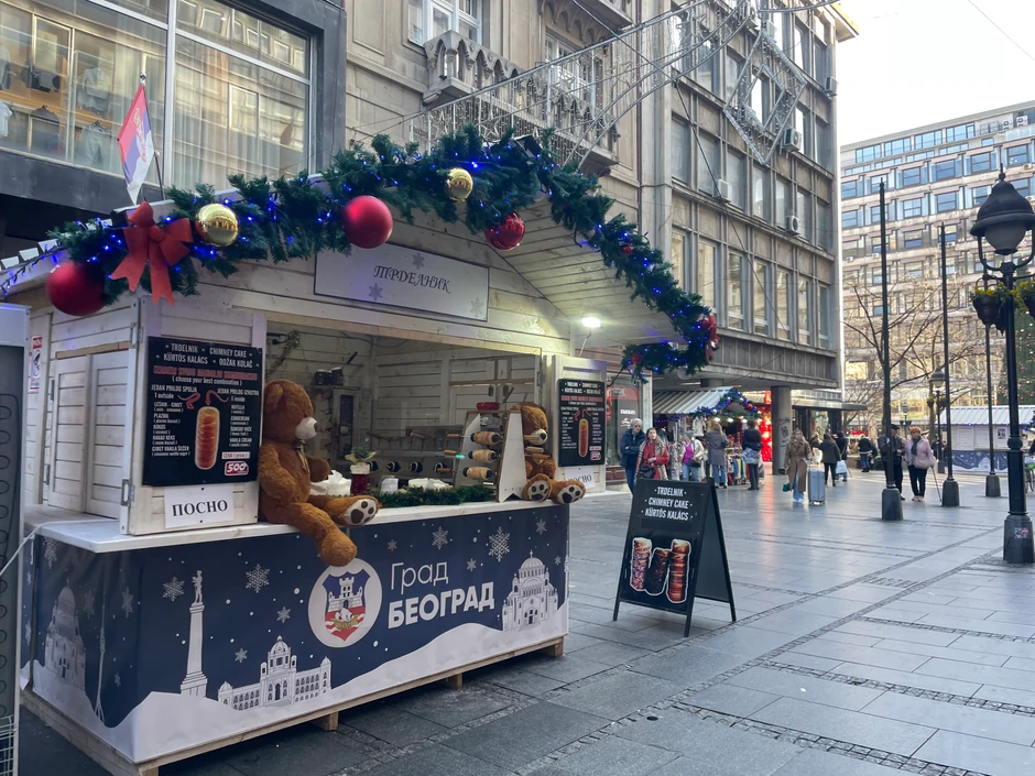 Štand sa čimni kejkom 