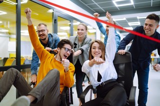 Czterodniowy tydzień pracy. Czy w 2024 r. będziemy pracować krócej?