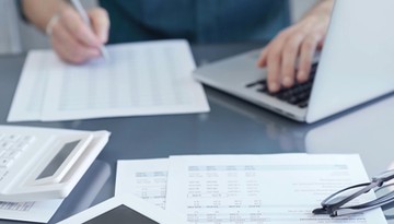 Od 2026 roku umowa zlecenie wliczy się do stażu pracy. Co to oznacza dla pracownika?