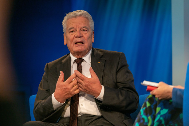 Były prezydent Niemiec, Joachim Gauck, krytykuje brak decyzji o wysłaniu pocisków Taurus do Ukrainy