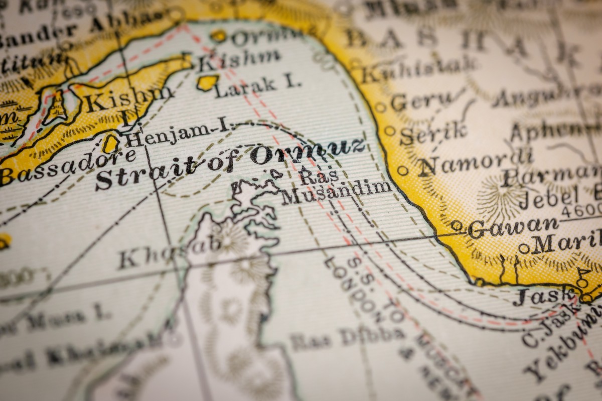 Świat stoi na skraju wielkiego kryzysu? Blokada cieśniny Ormuz uderza w kolejne sektory