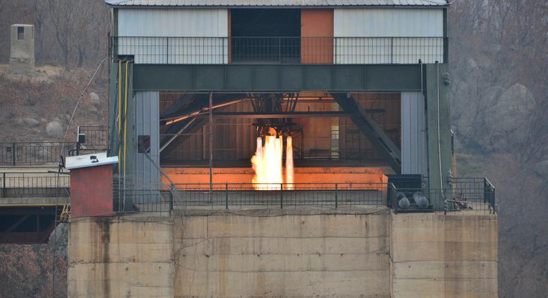 A test of a Korean-style high-thrust engine.