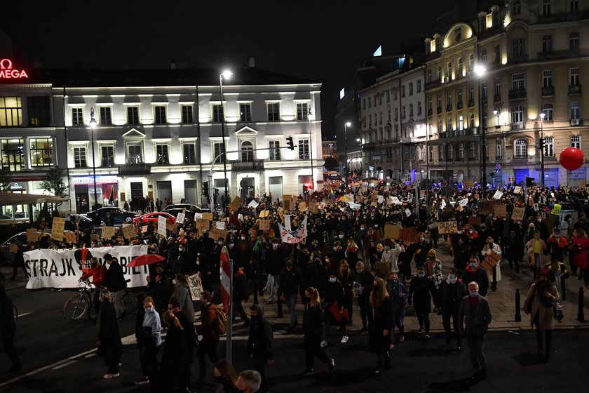 Gorąco na pl. Trzech Krzyży