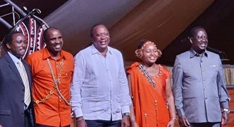 Kalonzo Muyoka, Kamotho Waiganjo, President Uhuru Kenyatta, Anne Waiguru and Raila Odinga