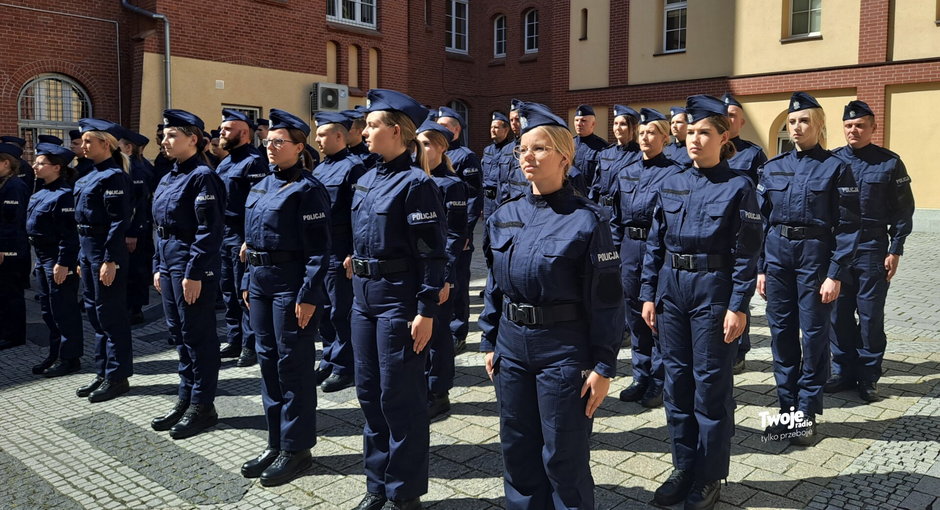 Ślubowanie nowych policjantów w Szczecinie