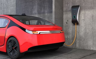 Ruszył proces ws. mandatu za parkowanie na miejscach wypożyczalni aut elektrycznych