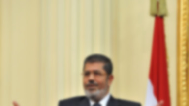 Egipt: Mursi przestrzega przed zamieszkami, popiera rewolucję w Syrii