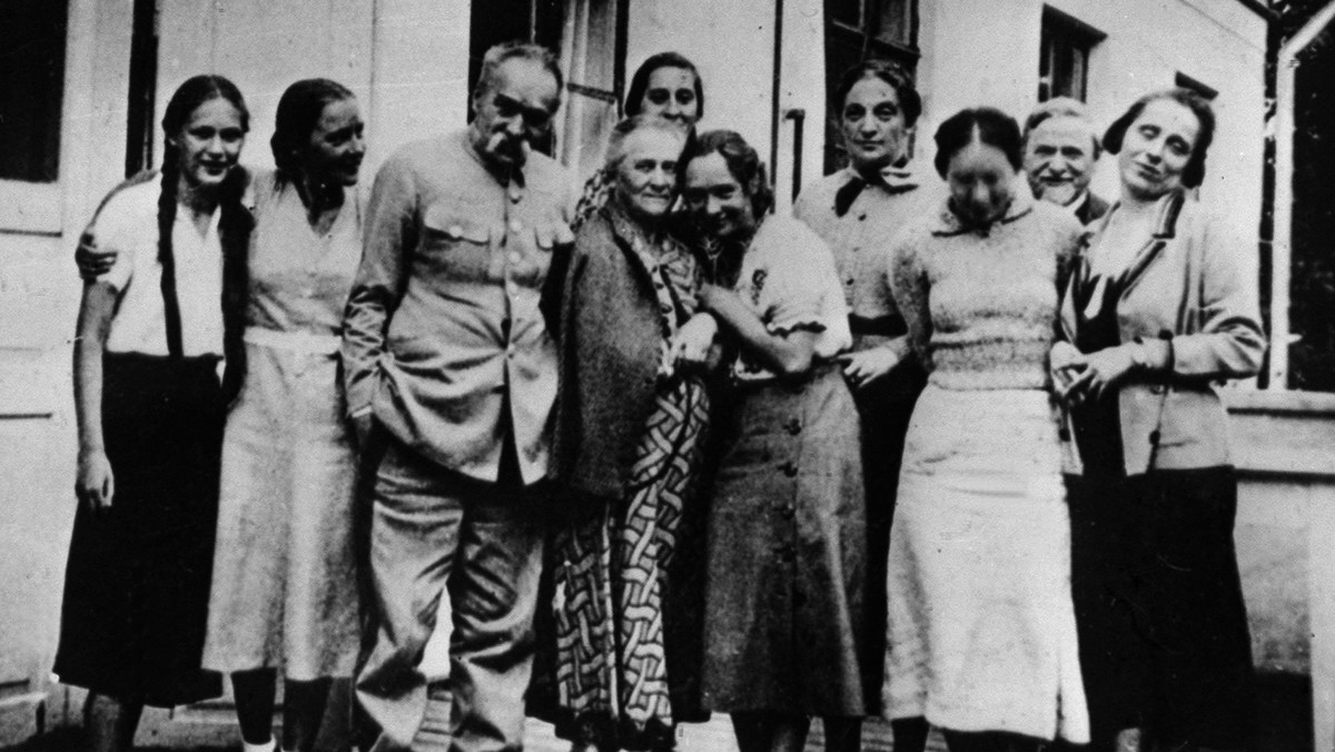 Józef Piłsudski z rodziną