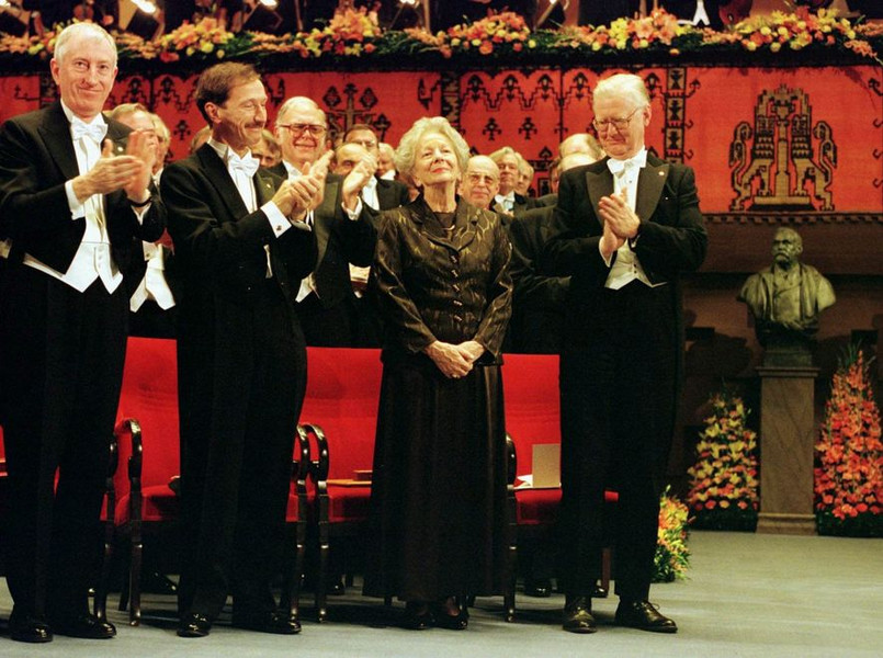 Wisława Szymborska na ceremonii wręczenia Nagrody Nobla