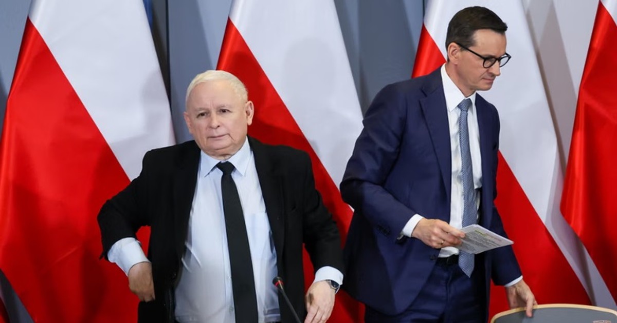 Wydanie specjalne "Stanu Wyjątkowego". Politycy PiS na wojnie o Polsat. Morawiecki przygotowuje bunt przeciwko Kaczyńskiemu. Pakt o nieagresji między PiS a PSL