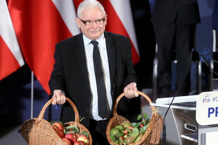 Jarosław Kaczyński chce walczyć z inflacją delikatnie
