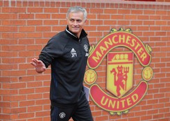 Liga angielska: Mourinho obiecał kibicom Manchesteru United dominację w Premier League