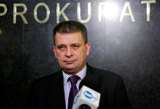 Prokuratura: Nazwisko byłego komendanta policji pojawia się w śledztwie w sprawie korupcji