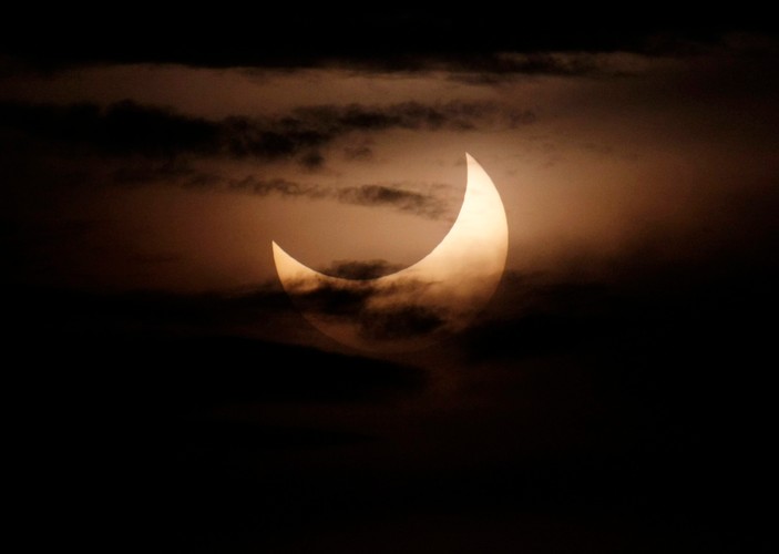 Obrączkowe zaćmienie Słońca