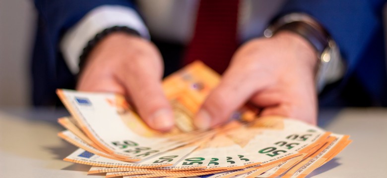 Jaki będzie rok 2024 dla światowej gospodarki? RAPORT OECD