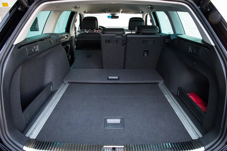 VW Passat: góruje nad rywalami pojemnością bagażnika, która wynosi od 650 do 1780 litrów.