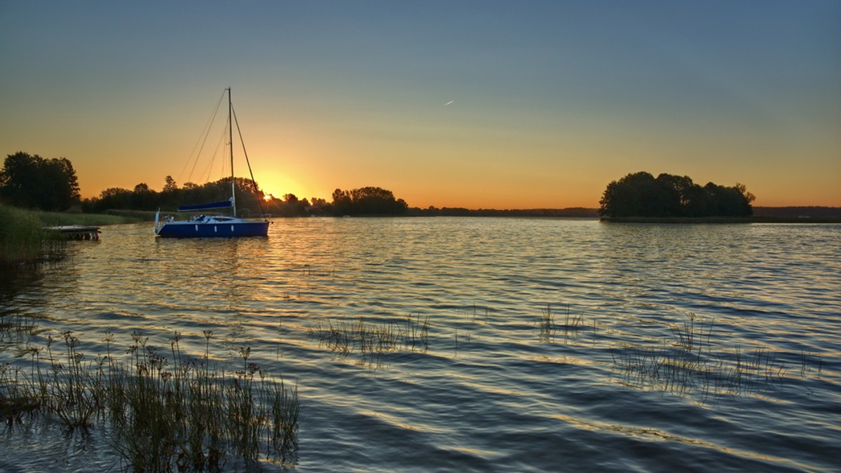 Mazury: koniec sezonu na Wielkich Jeziorach Mazurskich