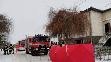 Pożar w Kałkowie. Trzy osoby zginęły