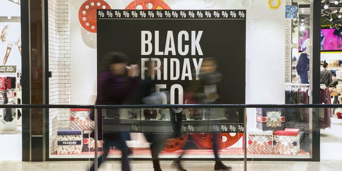 BLACK FRIDAY