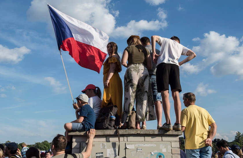 Ćwierć miliona Czechów wyszło na ulice