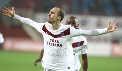 Hattrick Mierzejewskiego dał Trabzonsporowi awans do finału. WIDEO