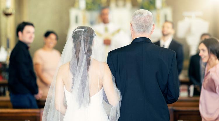 A menyasszonyt az apja hirtelen leállította, ami ezután történ, hihetetlen Fotó: Getty Images