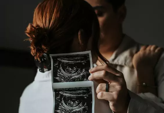 Jak się kochać, żeby zajść w ciążę? Wykorzystaj "okno płodności" i znajdź odpowiednią pozycję