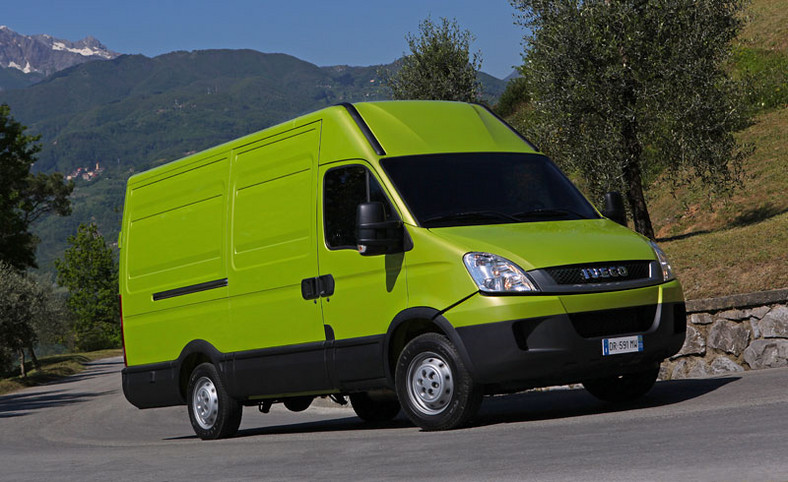 Iveco EcoDaily: włoskie dostawczaki na gaz i elektryczność