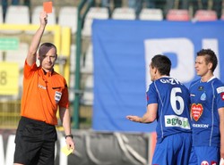 Skandal w Ekstraklasie. Sędzia się mylił, ale kary nie będzie