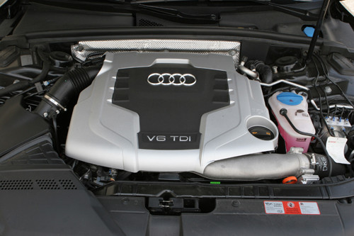 Audi A5 3.0 TDI quattro - Coupé jak limuzyna