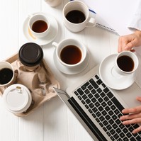 Figyelmeztető jelek, hogy ideje csökkenteni a kávéfogyasztást
